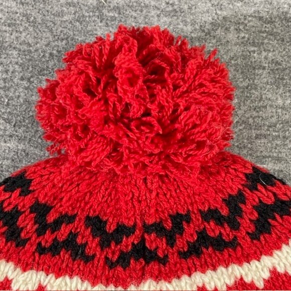 Vintage Polo Ralph Lauren Red USA Flag Moose Knit Wool Pom-Pom Beanie Hat One Sz - Picture 7 of 7